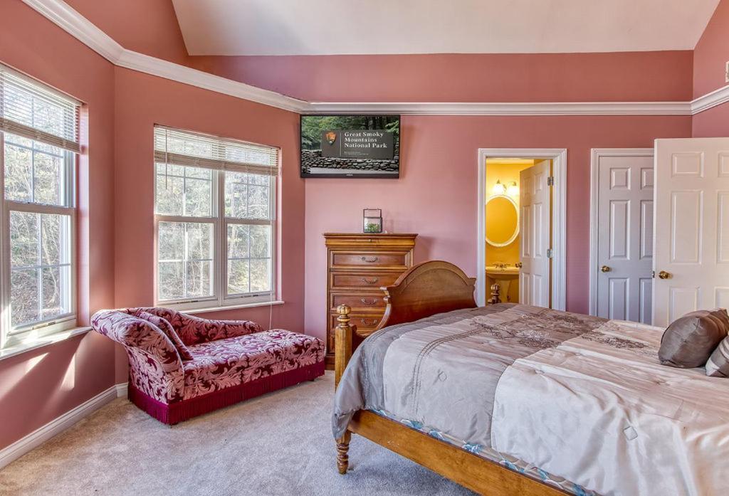 Ober Hideaway, Hot Tub, Wifi, 1089 Free Tickets Each Paid Day, Dollywood And More 蓋特林堡 外观 照片